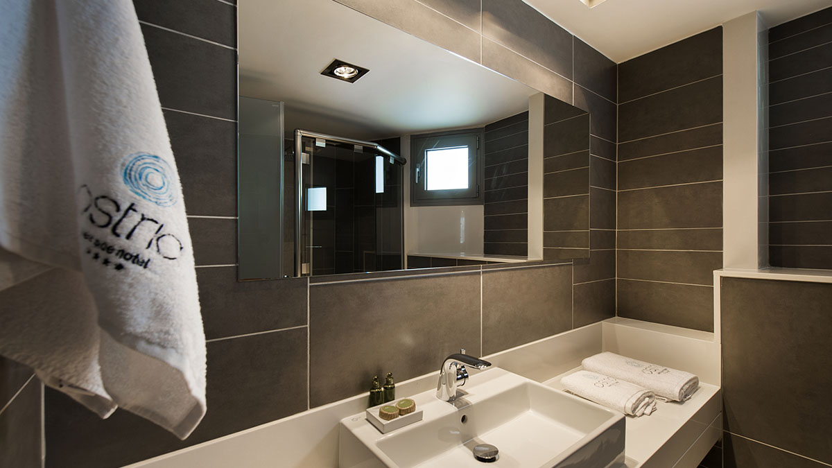 Ostria Sea Side Hotel